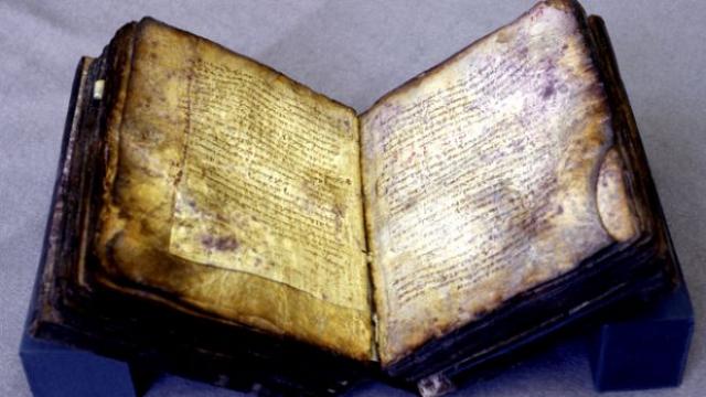 Buku text tua Archimedes berumur 1000 tahun akhirnya ditampilkan alimpsest Archimedes