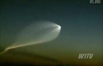 UFO mainstream media coverage MASS SIGHTINGS taking place